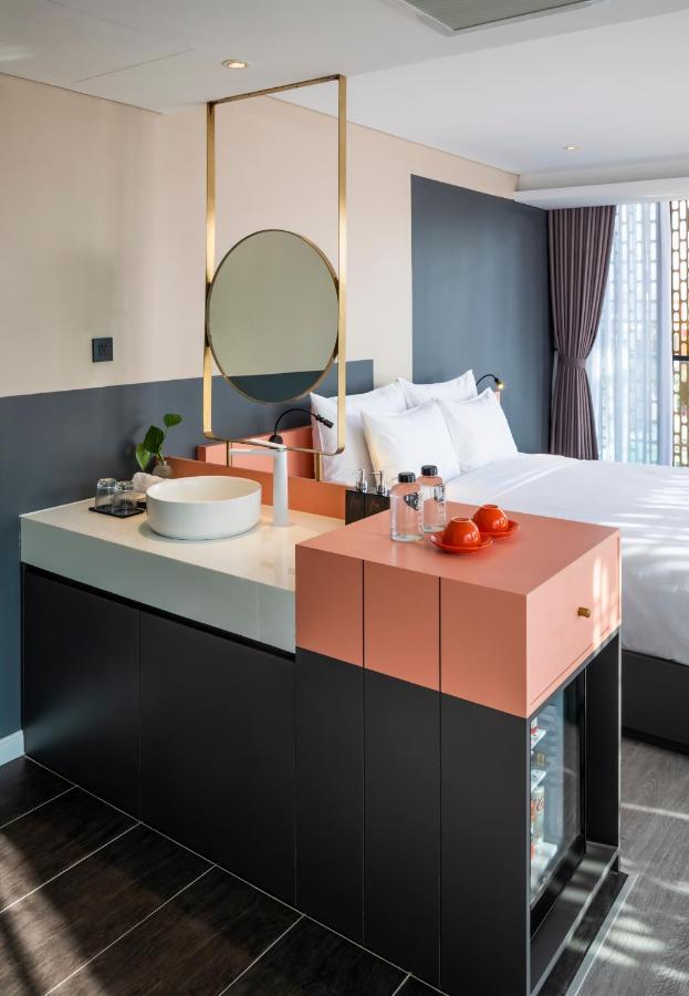 M92 Boutique Da Nang Beach Hotel Екстер'єр фото